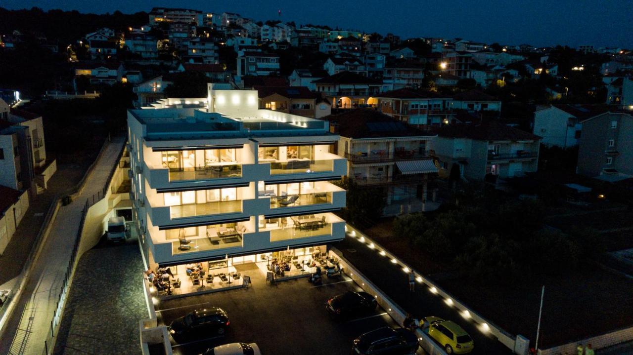 Apartments Adriatic Pearl Трогір Екстер'єр фото