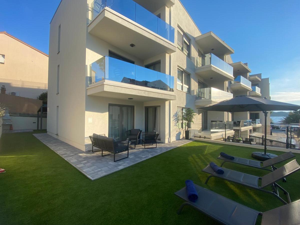 Apartments Adriatic Pearl Трогір Екстер'єр фото